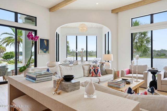 121 ANNAPOLIS Lane, Ponte Vedra Beach, FL 32082