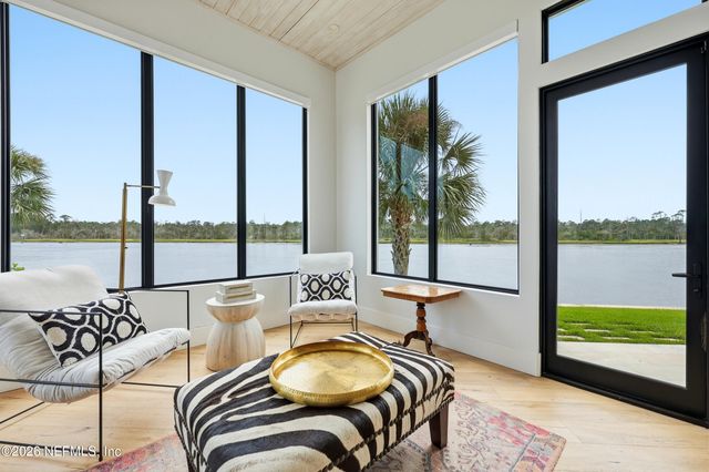 121 ANNAPOLIS Lane, Ponte Vedra Beach, FL 32082