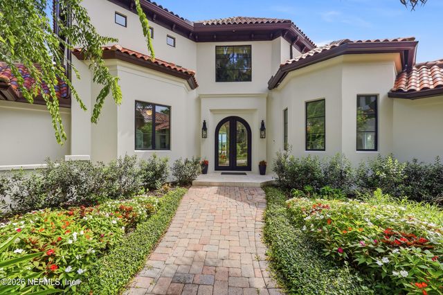 121 ANNAPOLIS Lane, Ponte Vedra Beach, FL 32082