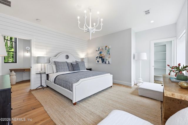 121 ANNAPOLIS Lane, Ponte Vedra Beach, FL 32082
