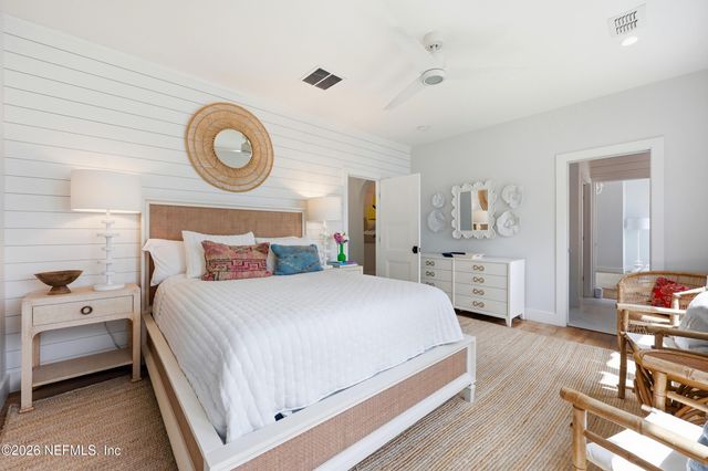 121 ANNAPOLIS Lane, Ponte Vedra Beach, FL 32082
