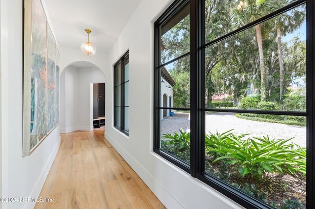 121 ANNAPOLIS Lane, Ponte Vedra Beach, FL 32082