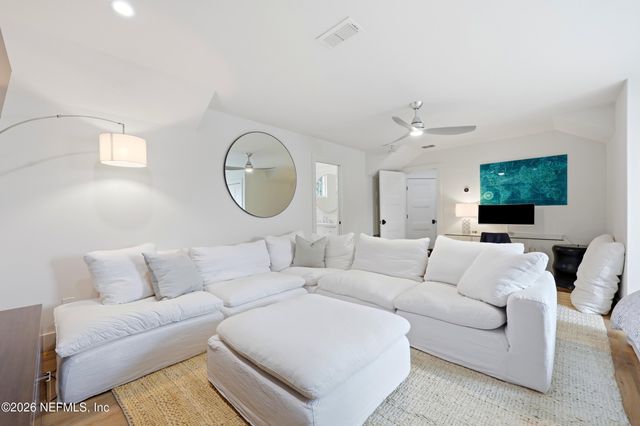 121 ANNAPOLIS Lane, Ponte Vedra Beach, FL 32082