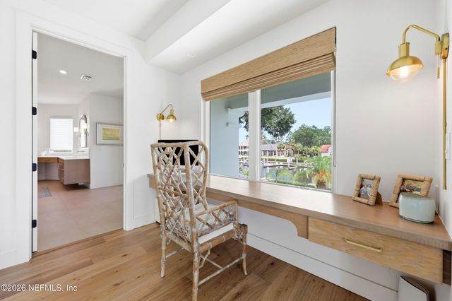 121 ANNAPOLIS Lane, Ponte Vedra Beach, FL 32082