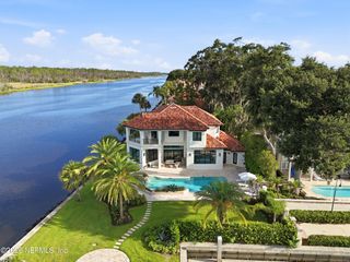 121 ANNAPOLIS Lane, Ponte Vedra Beach, FL 32082