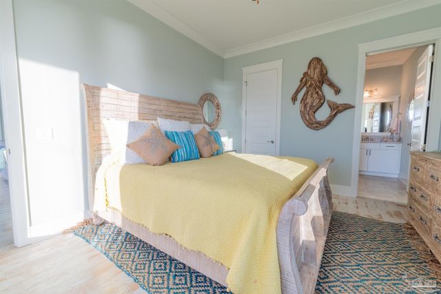 247 Sabine Dr, Pensacola Beach, FL 32561