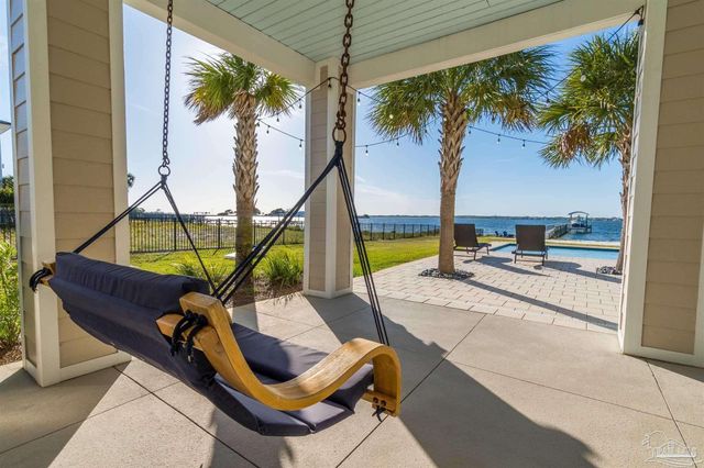 247 Sabine Dr, Pensacola Beach, FL 32561