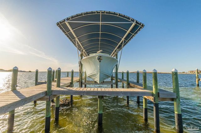 247 Sabine Dr, Pensacola Beach, FL 32561