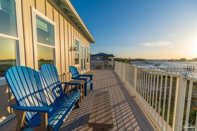 247 Sabine Dr, Pensacola Beach, FL 32561