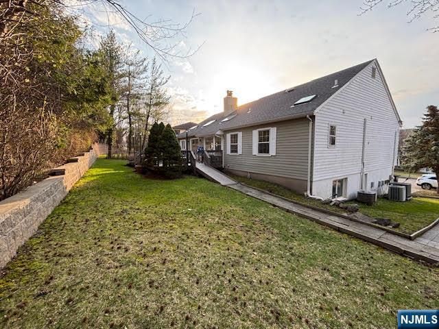 405 Pine Hill Road, Leonia, NJ 07605