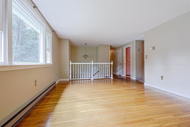 29 Northwood Drive, Merrimack, NH 03054