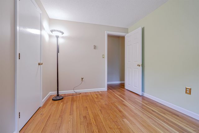 29 Northwood Drive, Merrimack, NH 03054