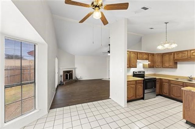 4626 Larner Street, The Colony, TX 75056