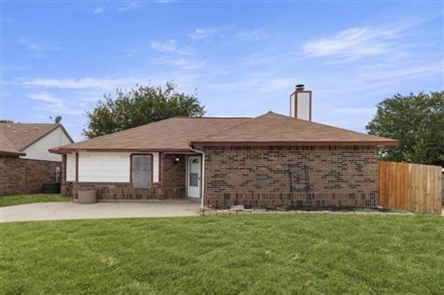 4626 Larner Street, The Colony, TX 75056