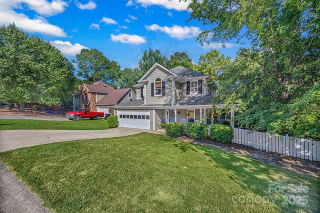 12082 Spinnaker Drive, Fort Mill, SC 29708