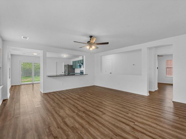 5826 W Harrow Drive, Houston, TX 77084