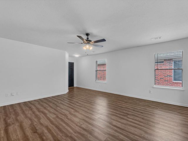 5826 W Harrow Drive, Houston, TX 77084