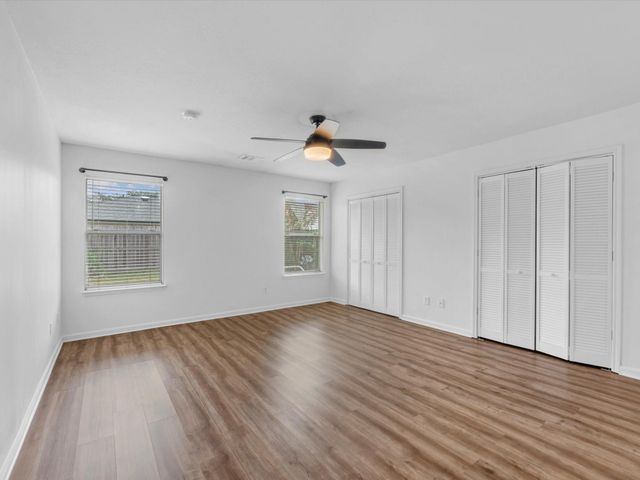 5826 W Harrow Drive, Houston, TX 77084