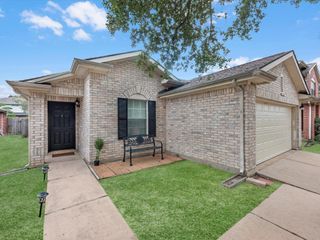 5826 W Harrow Drive, Houston, TX 77084