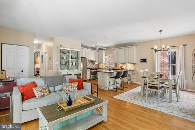 465 TSCHIFFELY SQUARE RD, Gaithersburg, MD 20878