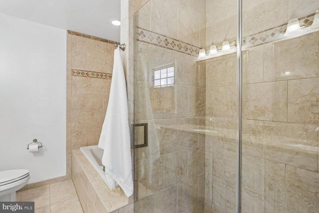 465 TSCHIFFELY SQUARE RD, Gaithersburg, MD 20878