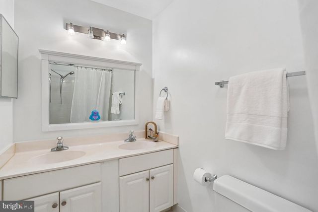 465 TSCHIFFELY SQUARE RD, Gaithersburg, MD 20878