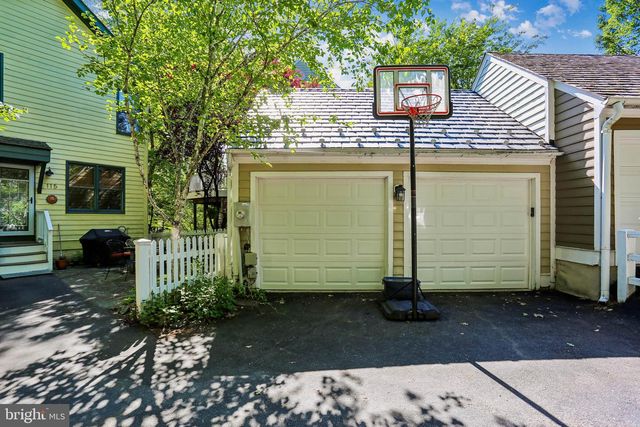 465 TSCHIFFELY SQUARE RD, Gaithersburg, MD 20878