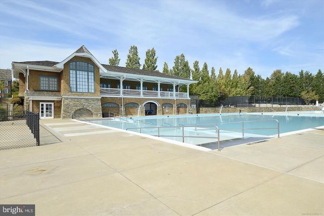 465 TSCHIFFELY SQUARE RD, Gaithersburg, MD 20878