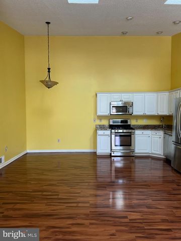 63 RACHEL CT, Franklin Park, NJ 08823