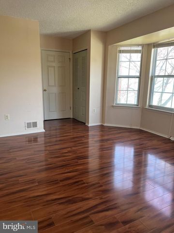 63 RACHEL CT, Franklin Park, NJ 08823