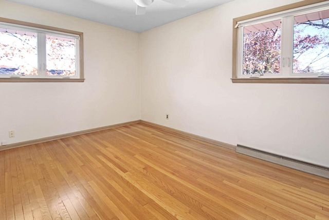 323 Ridge ROAD, Lake Geneva, WI 53147