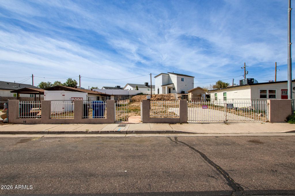 244 S 7TH Street 20, Avondale, AZ 85323 — exterior