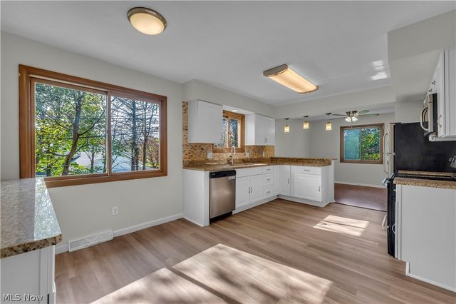 2540 Charney Road, University Heights, OH 44118