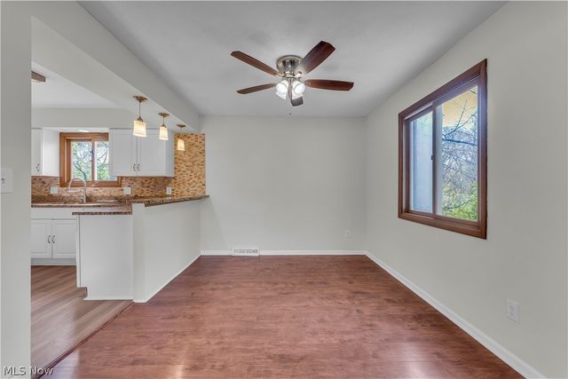 2540 Charney Road, University Heights, OH 44118