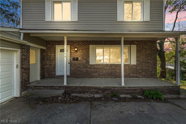 2540 Charney Road, University Heights, OH 44118