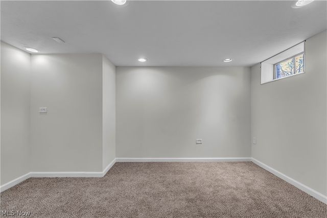 2540 Charney Road, University Heights, OH 44118