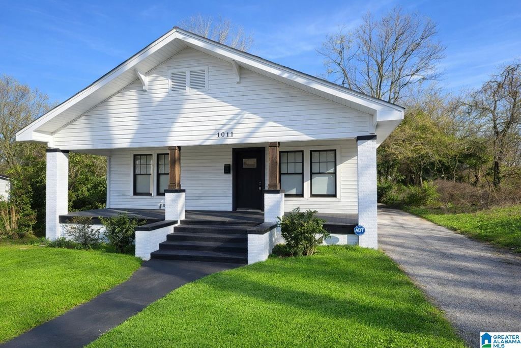 8017 3RD AVENUE S, Birmingham, AL 35206