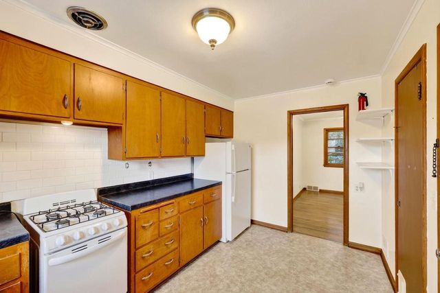 914 High Street, Madison, WI 53715