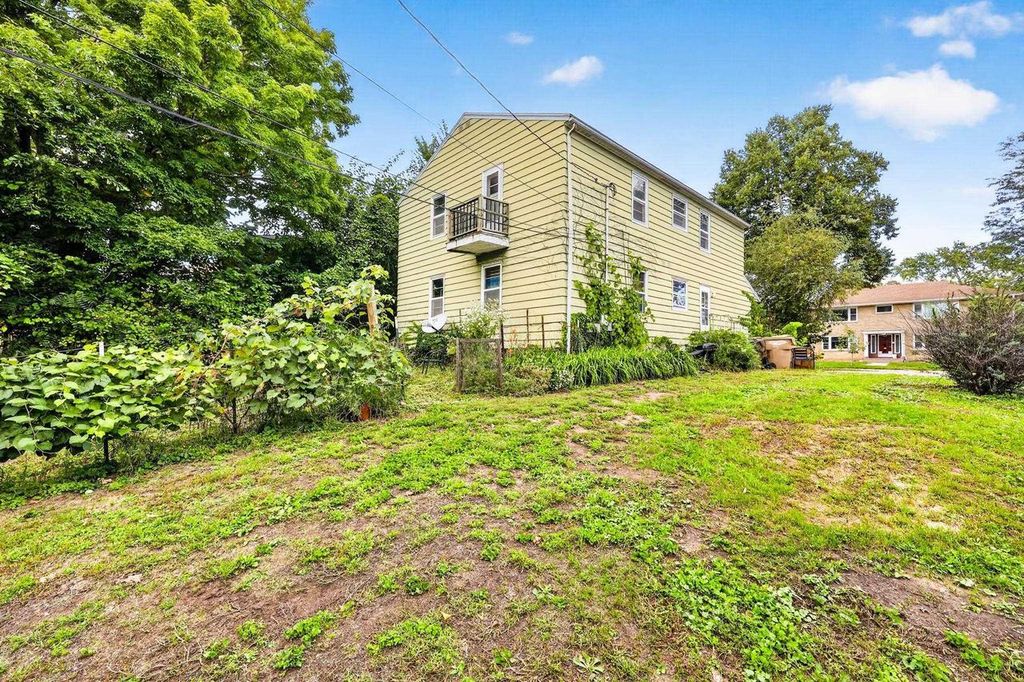 914 High Street, Madison, WI 53715