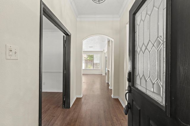 54 Wrens Song Place, The Woodlands, TX 77382