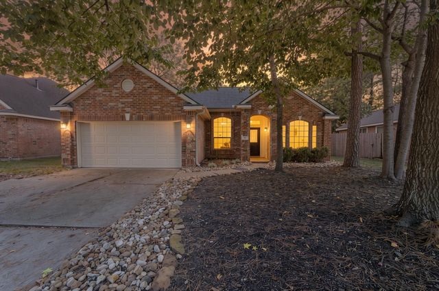 54 Wrens Song Place, The Woodlands, TX 77382