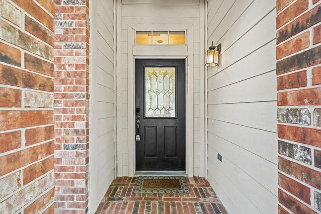 54 Wrens Song Place, The Woodlands, TX 77382