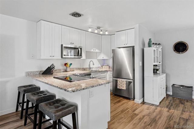 2245 W Vassar Avenue, Englewood, CO 80110