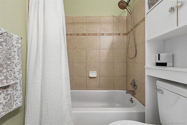 2245 W Vassar Avenue, Englewood, CO 80110