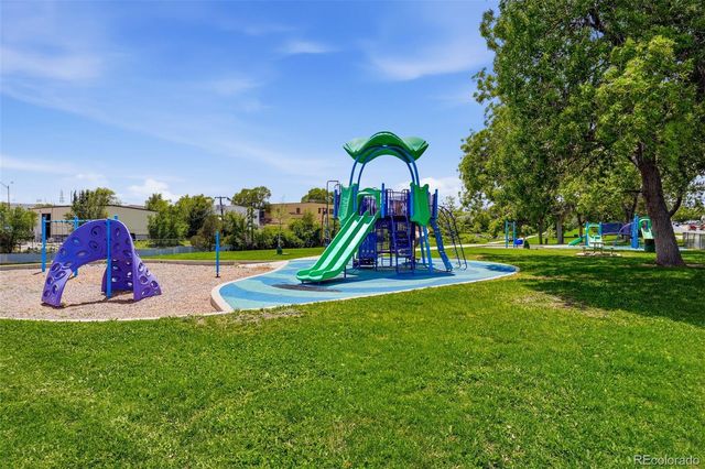 2245 W Vassar Avenue, Englewood, CO 80110