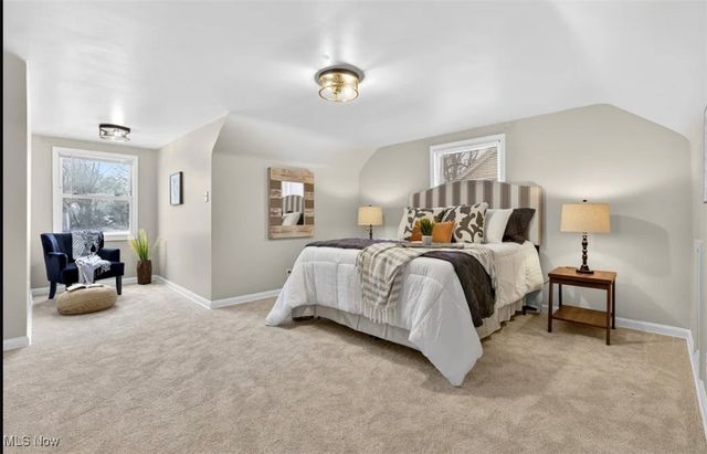 627 Greenwood Avenue, Akron, OH 44320