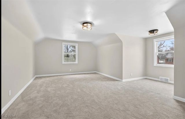 627 Greenwood Avenue, Akron, OH 44320