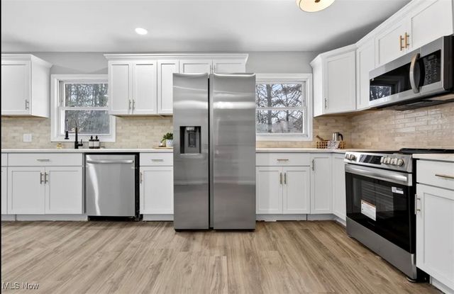 627 Greenwood Avenue, Akron, OH 44320