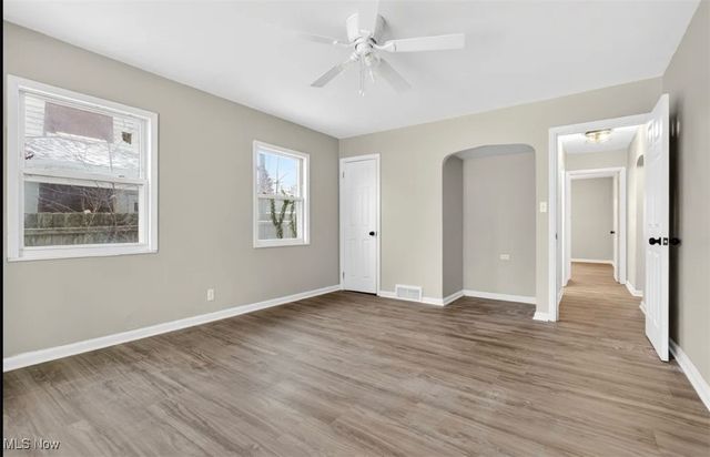 627 Greenwood Avenue, Akron, OH 44320