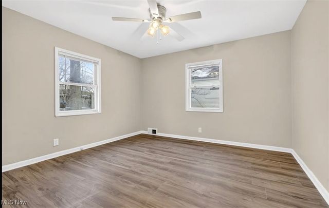 627 Greenwood Avenue, Akron, OH 44320